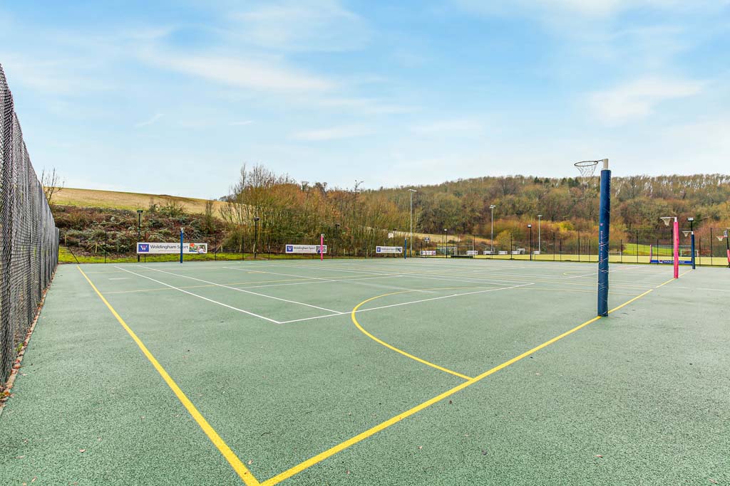 Sports - Netball courts